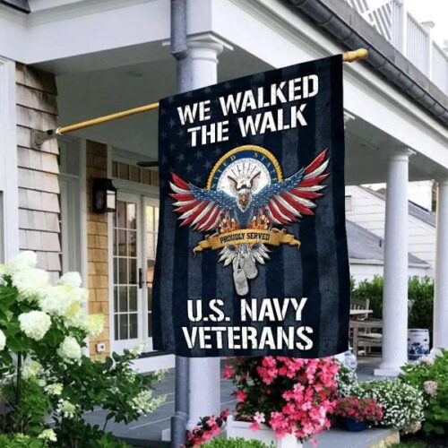May We Never Forget Freedom Isnt Free Combat Boot Veteran US Veteran Flag